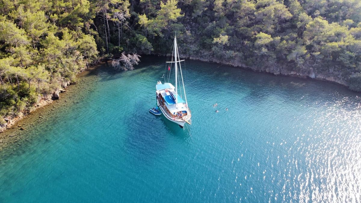 Bodrumdan çıkış 3 kabin 6 kişilik gulet - 2