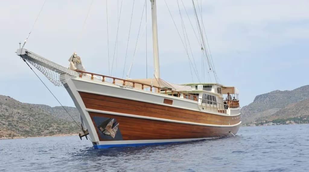 Marmaris Çıkışlı 7 Kabinli 14 Kişilik Gece Klimalı Lüks Ketch Gulet - 3