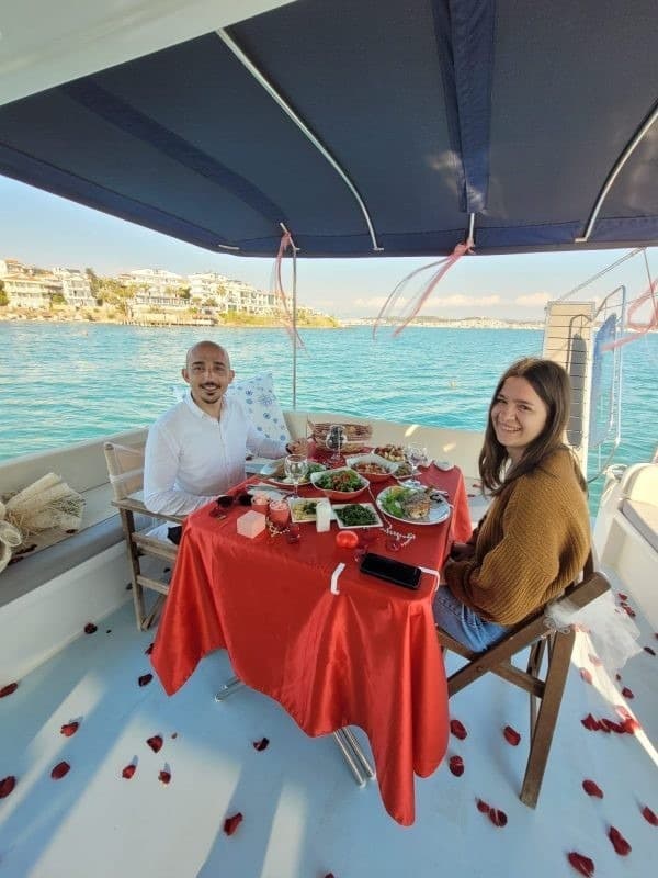 Ayvalık'da 13 Metre Motoryat - 4