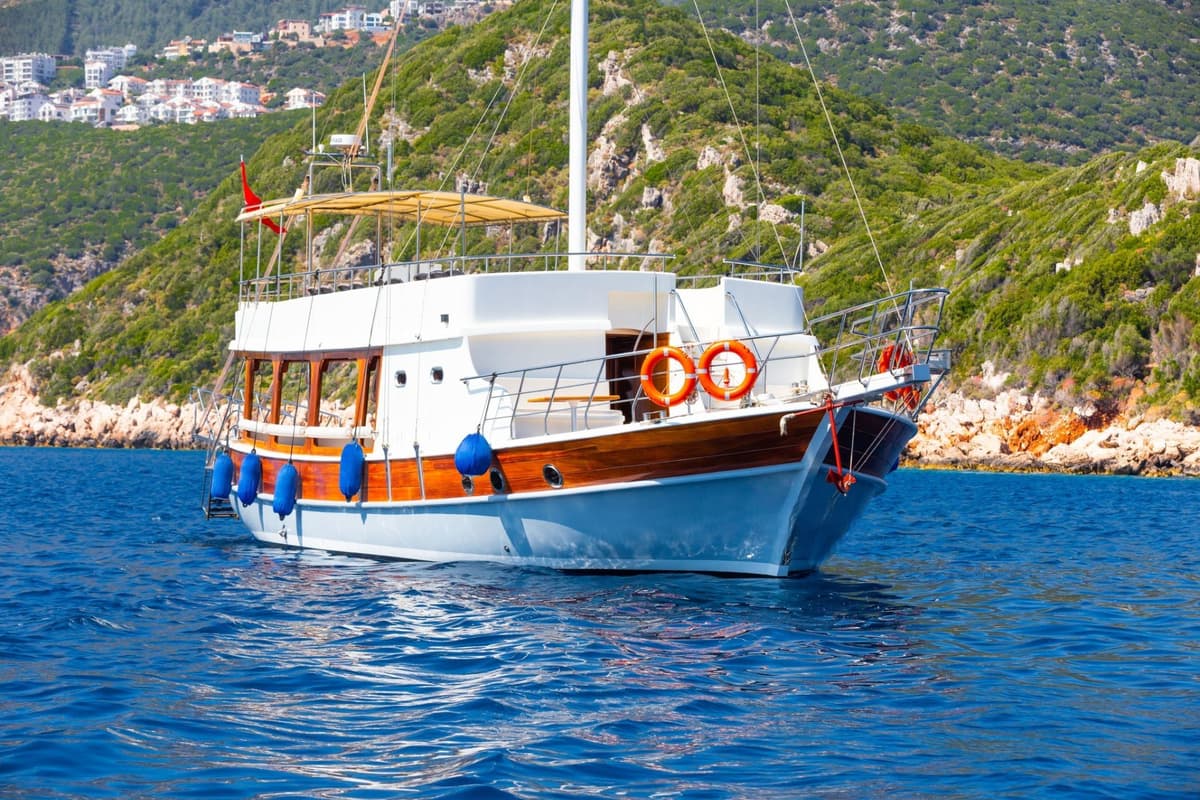Kaş'ta 45 Kişilik Etklinlik Teknesi - 1