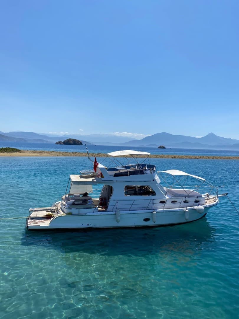 Göcek'te günlük veya saatlik Motorluyat - 2