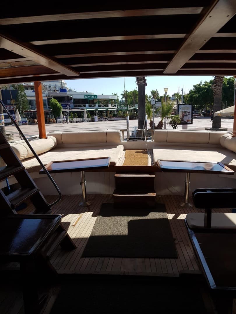 Bodrum'da 80 Kişi Kapasiteli Gezi Teknesi - 5