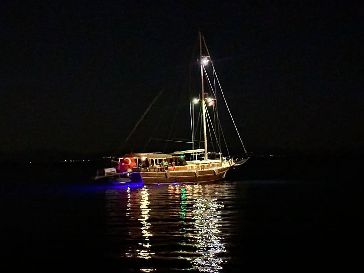 Cunda'da 15 metre Gulet - 3