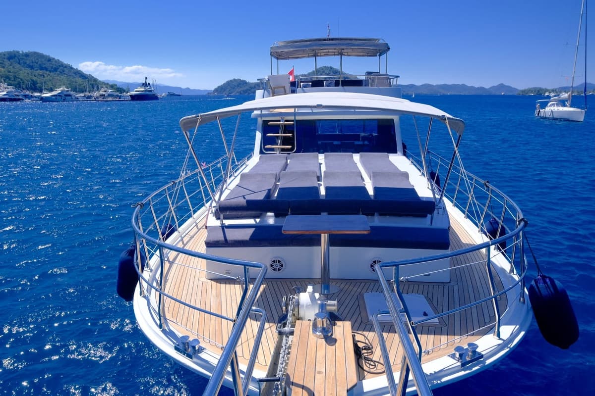 Göcek'te 6 Kişilik 3 Kabinli Yeni ve Lüks Gulet - 4