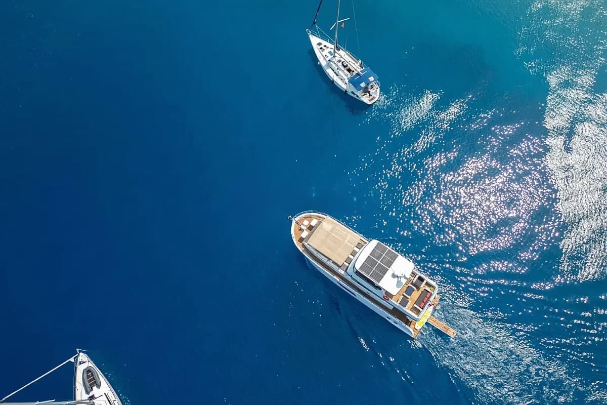 Göcek'de 3 Kabin Trawler - 3