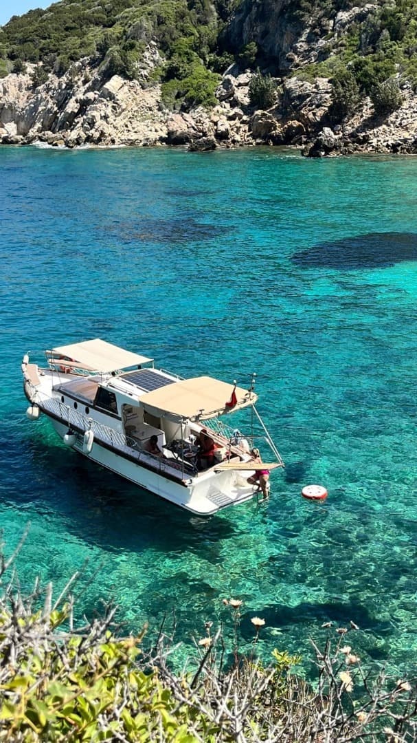 İzmir Karaburun'da Gezi Teknesi - 4