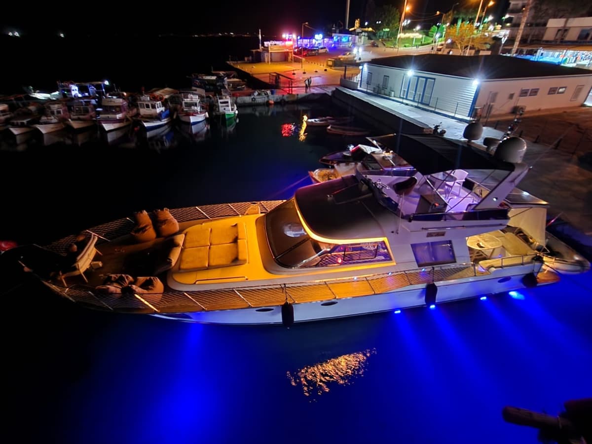 Didim Limanı'nda 18 Metrelik Lüks Motoryat - 5