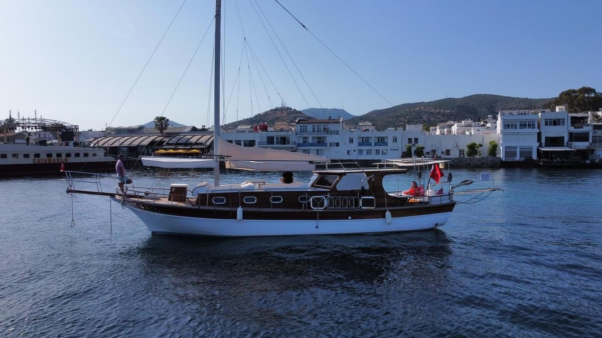 Bodrum'da 10 Kişi kapasiteli Gulet - 1