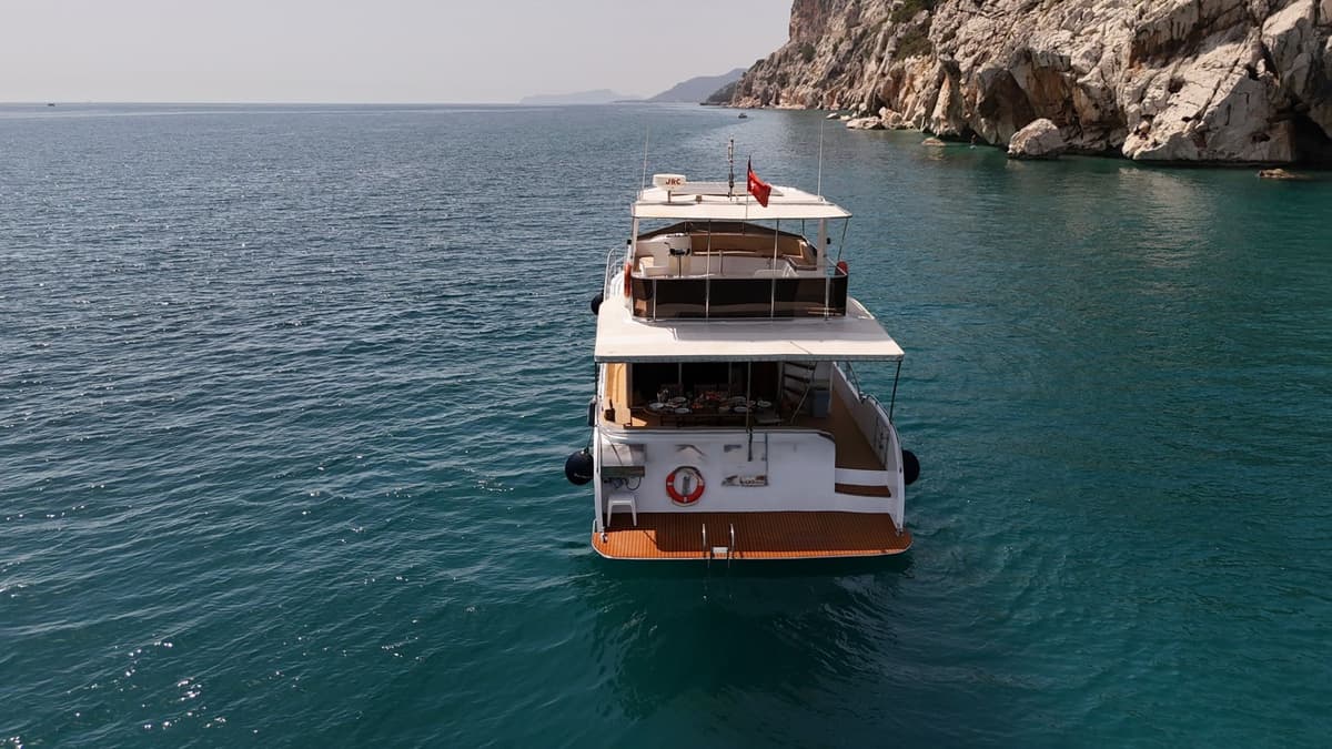 Antalya'da 12 kişilik Lüks Motoryat - 3