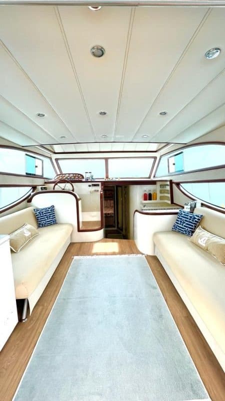 Cunda Adasında 15 Metre Motoryat - 4