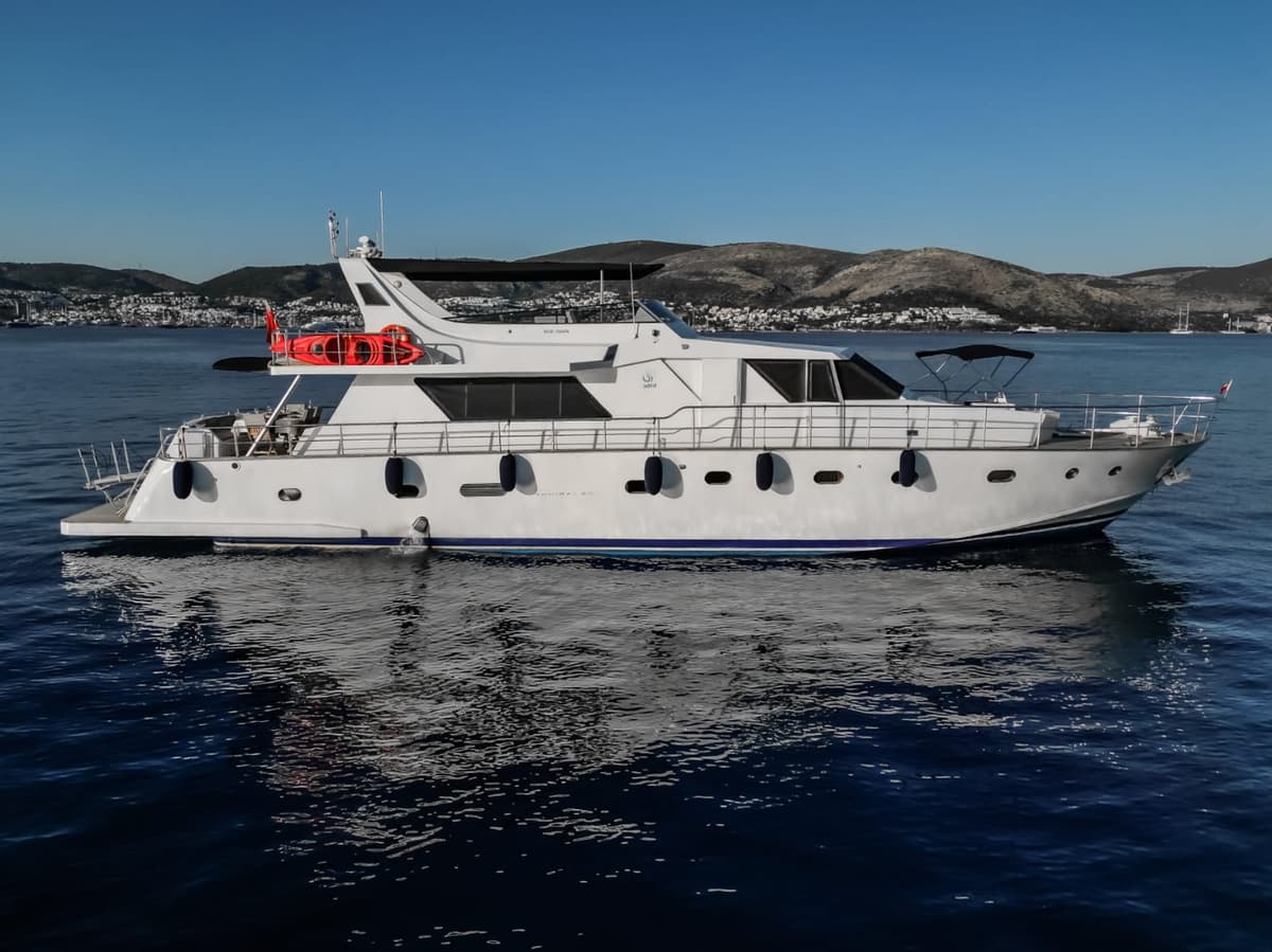 Bodrum Merkezde 24 Metre Lüks Motoryat - 2