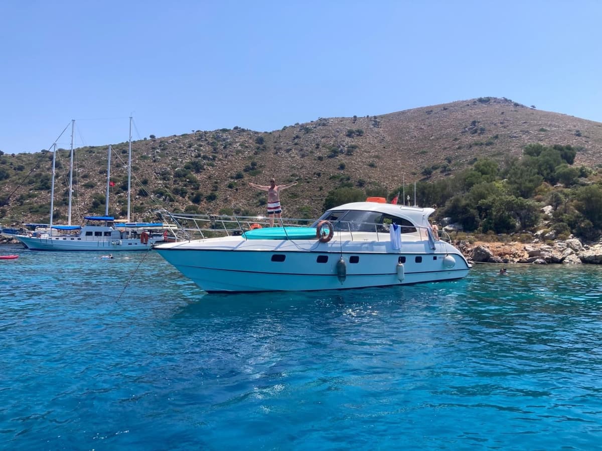 Marmaris 14 metre Spor Motoryat American Craft - 4
