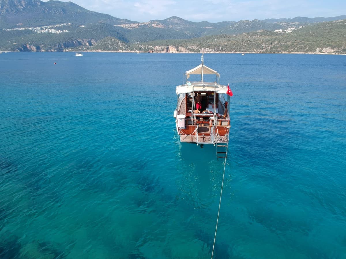 Kaş'ta 10 Kişi Kapasiteli Gulet - 5