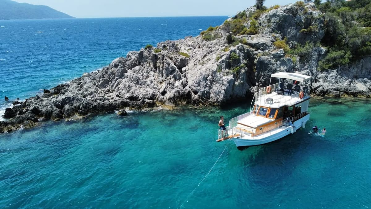 Fethiye Kordon'da 12 kişi kapasiteli Gulet - 3