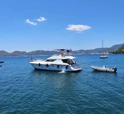 Marmaris'de 3 Kabin Motoryat - 1