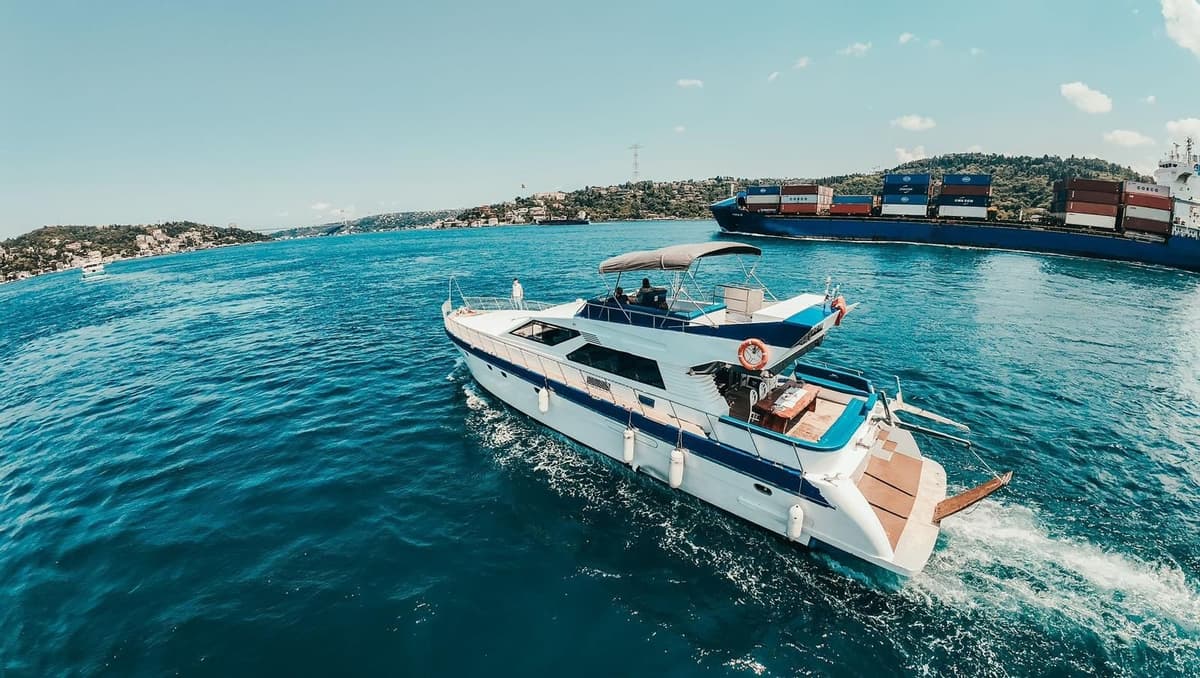 İstanbul'da 24 metre Motoryat - 2