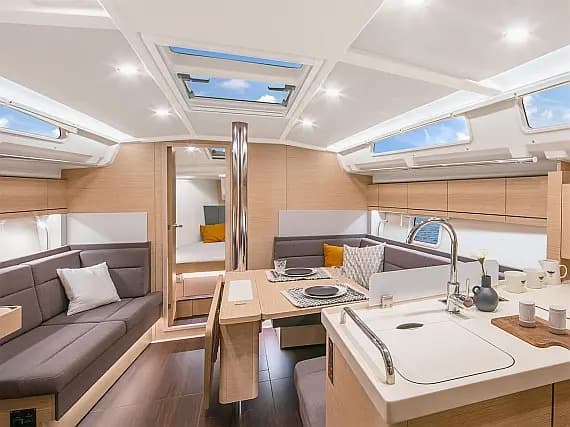 Marmaris'te 12 Metre Yelkenli - 4