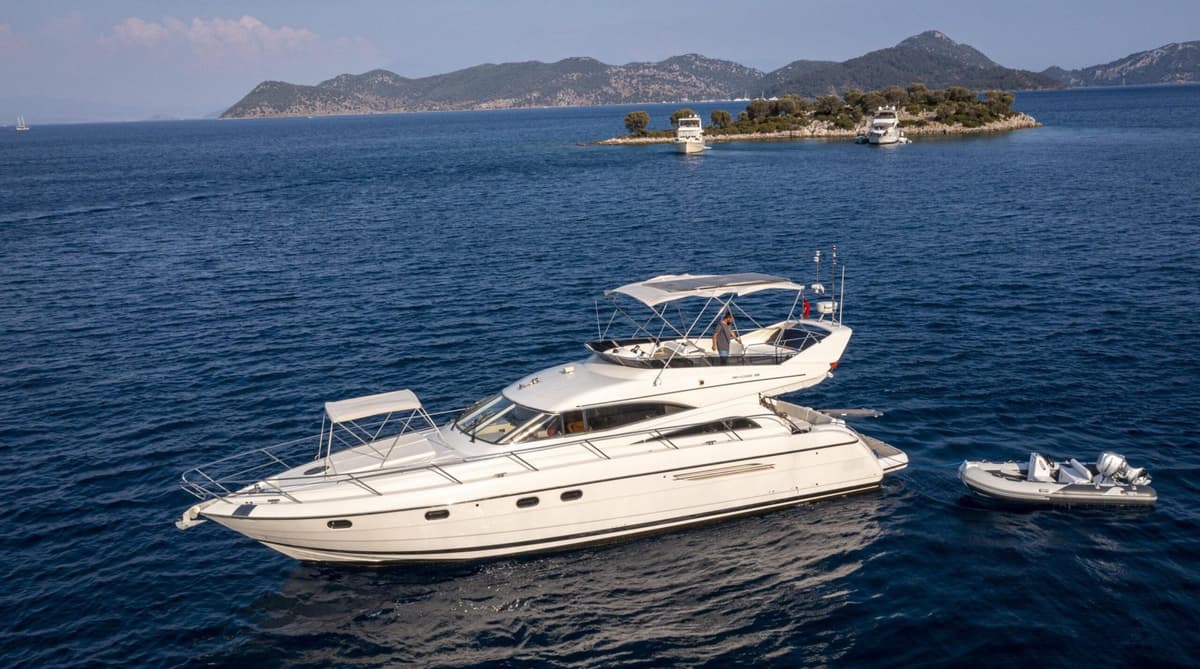 Göcek'te 18 metre Princess Motoryat - 2