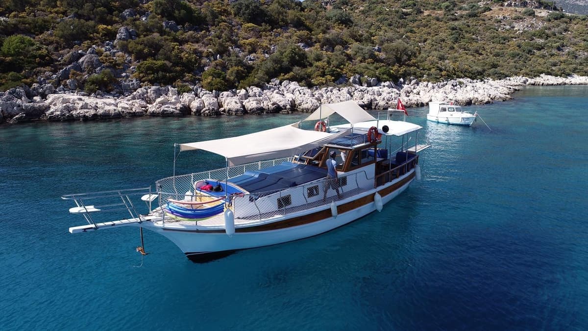 Antalya Kaş'ta 10 Kişilik Gulet - 4