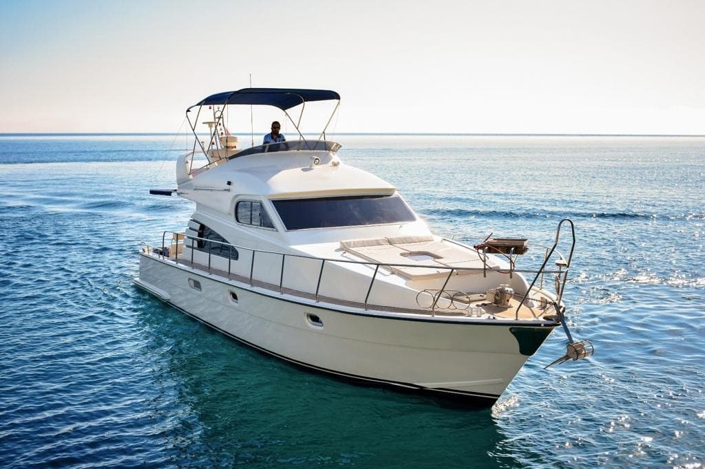 Kemer'de 14 Metre Motoryat - 1