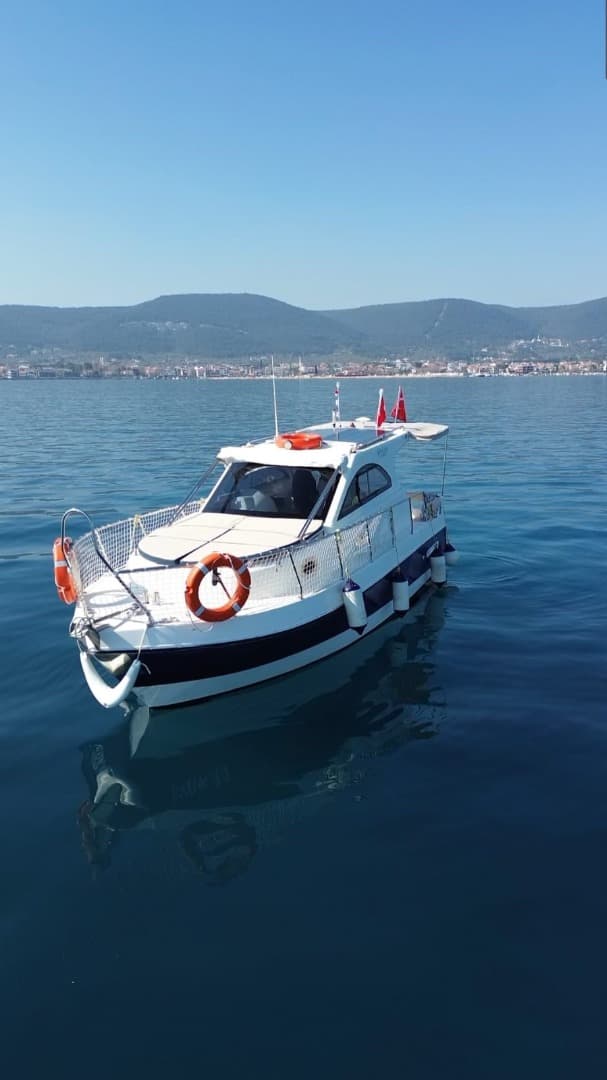 İzmir Çeşmealtın'da Günübirlik Gezi Teknesi - 1