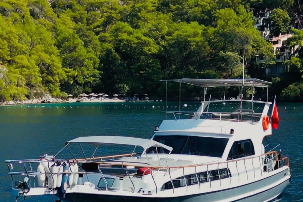 Göcek'te 15 Metre Gulet - 1