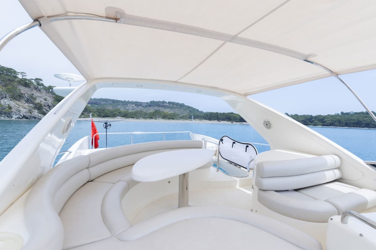 Kemer'de Azimut Motoryat - 4