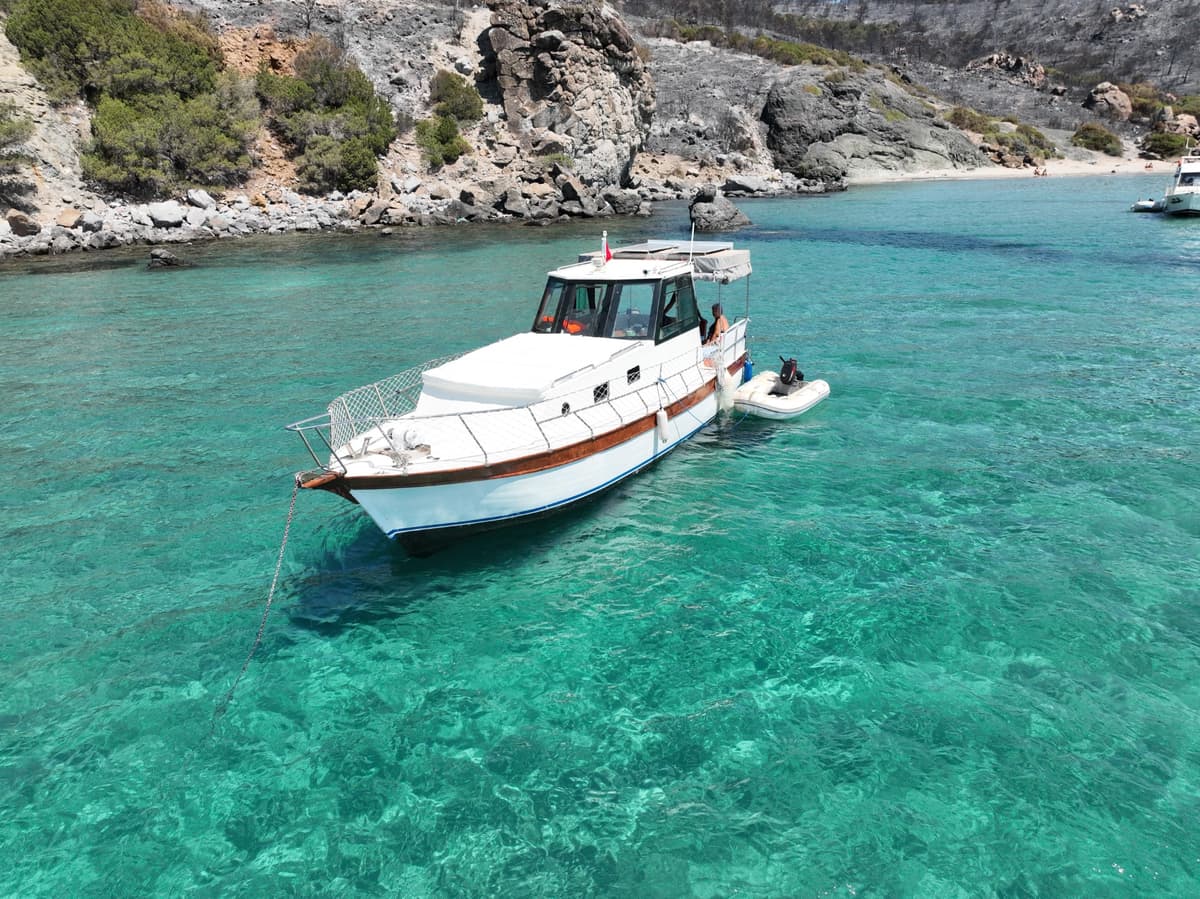 Urla'da 8 kişilik Motoryat - 1