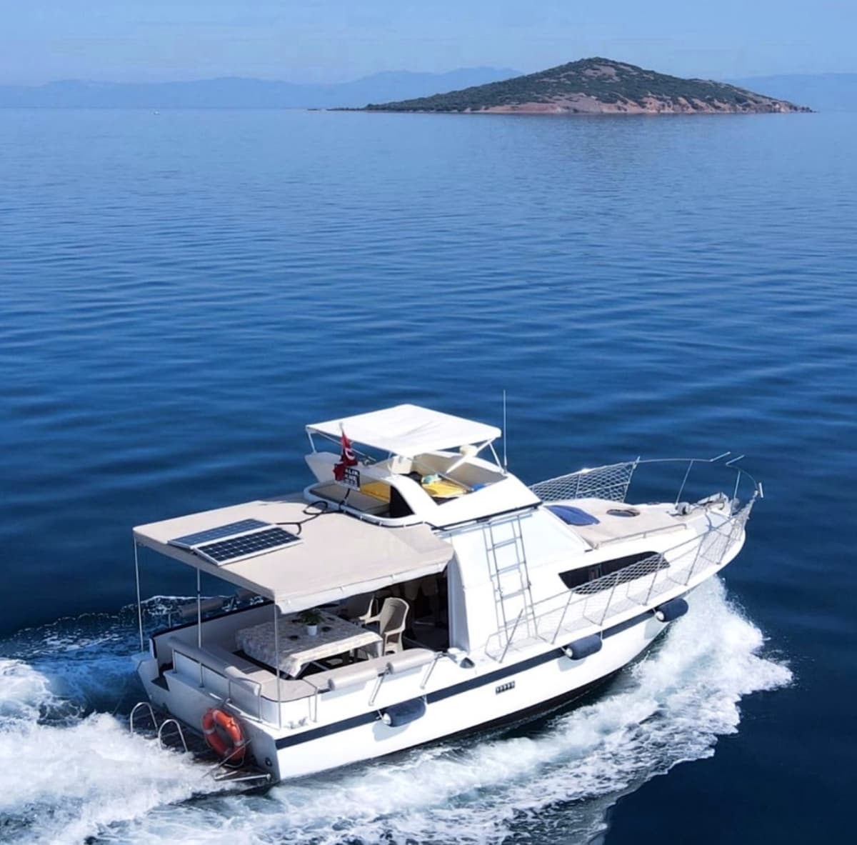 CUNDA ADASINDA ÖZEL KİRALIK TEKNE - 3